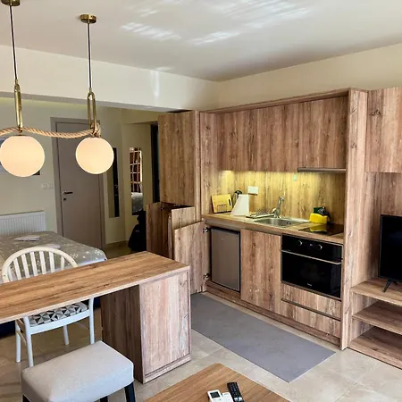 Apartment Smab In Ladadika *